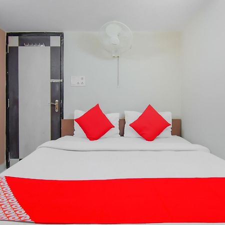 Hotel O Lindsay Inn Guest House Calcutta Calcutta Bara Bazar Екстериор снимка