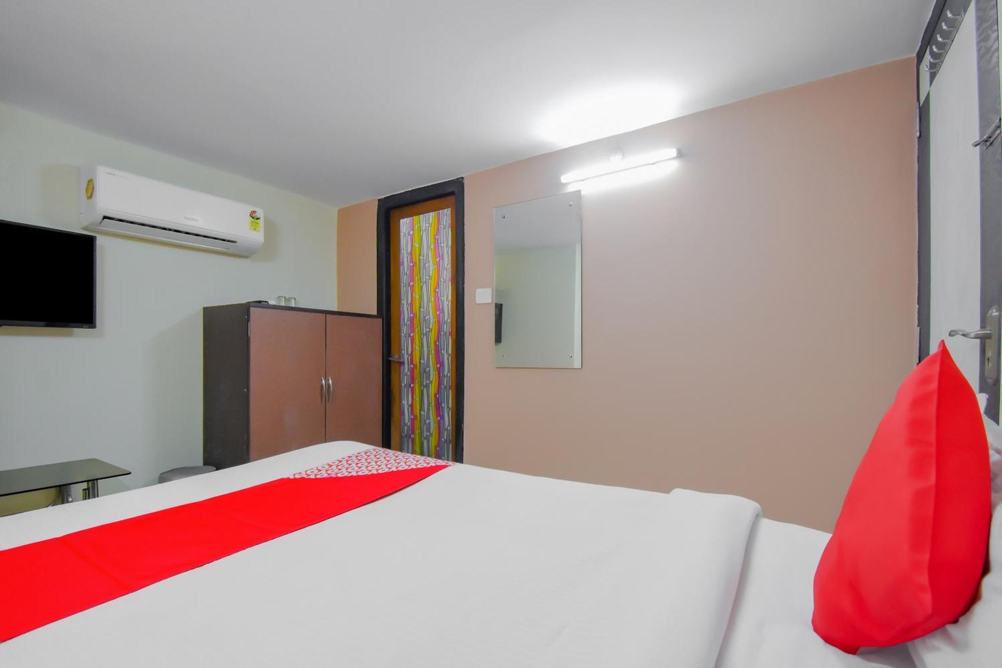 Hotel O Lindsay Inn Guest House Calcutta Calcutta Bara Bazar Екстериор снимка