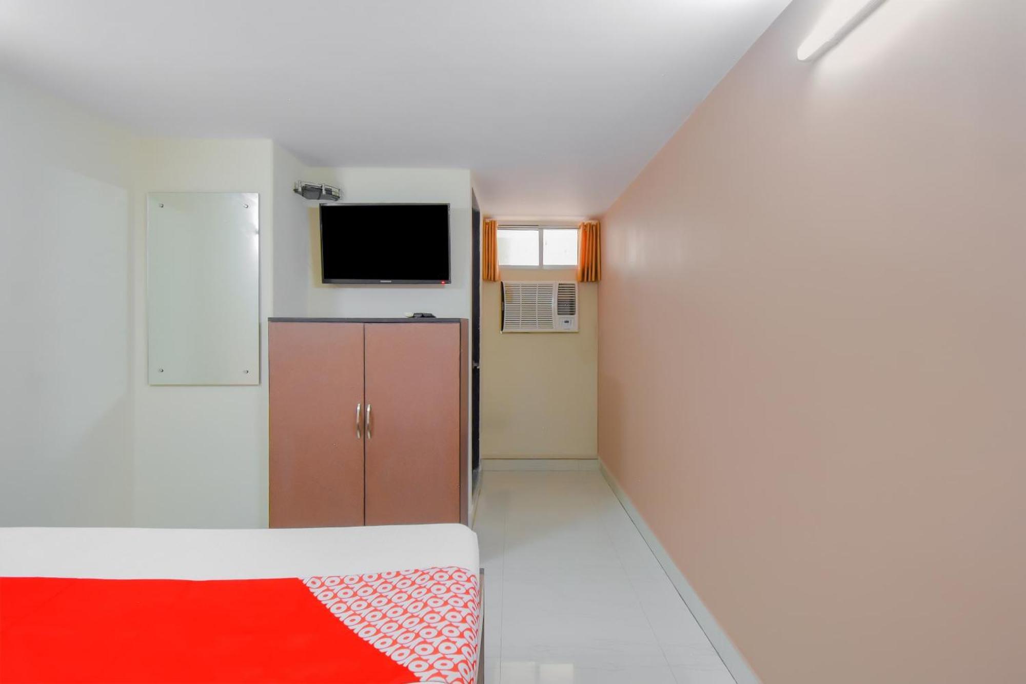 Hotel O Lindsay Inn Guest House Calcutta Calcutta Bara Bazar Екстериор снимка
